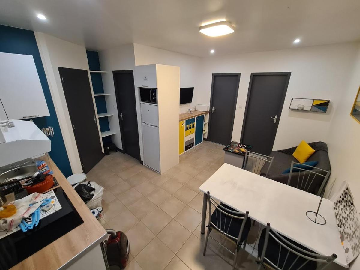 Maison 2 Chambres Parking Linge De Lit Fourni Ле-Сабль-д’Олон Экстерьер фото